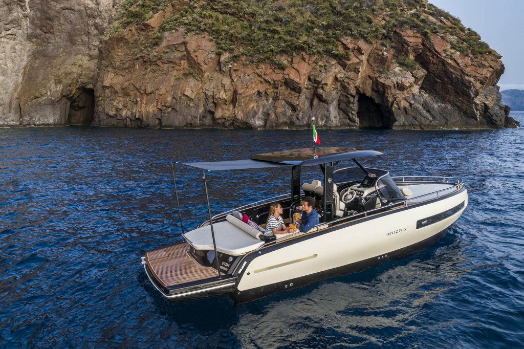 Invictus 280 GT 4