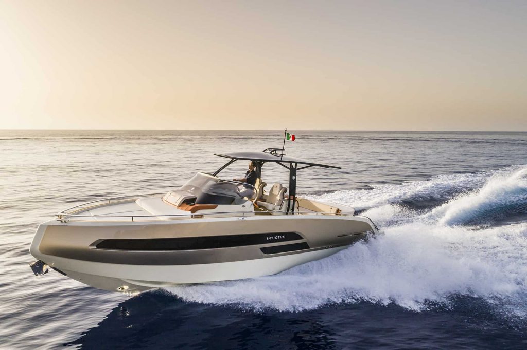 INVICTUS 320GT-126_MOD