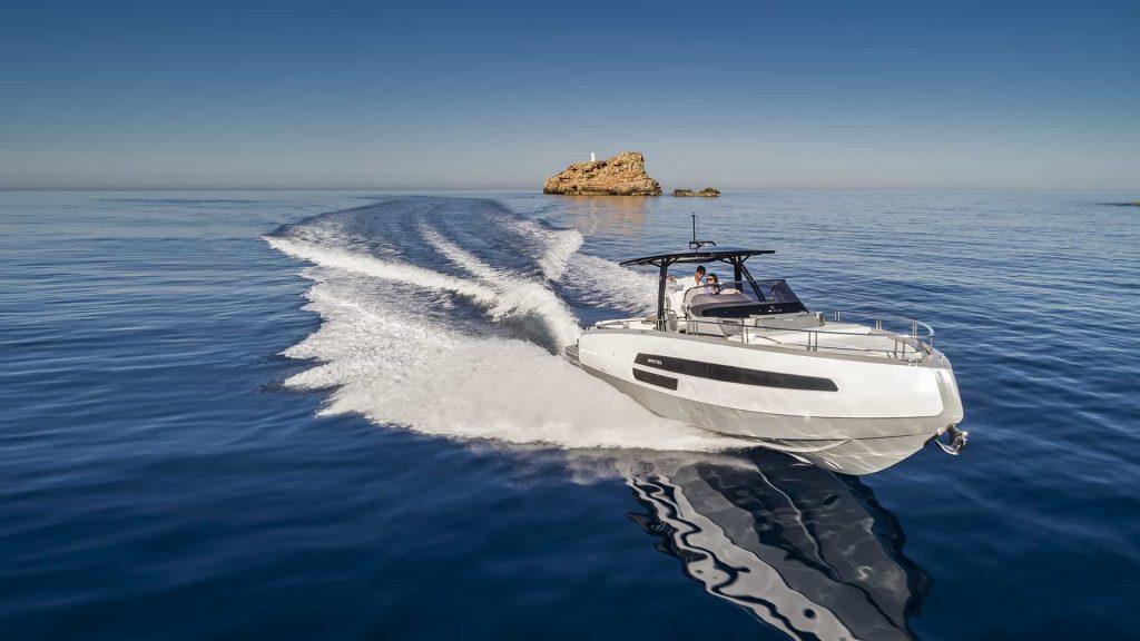 INVICTUS 370 GT-107 - MOD - CATALOGO