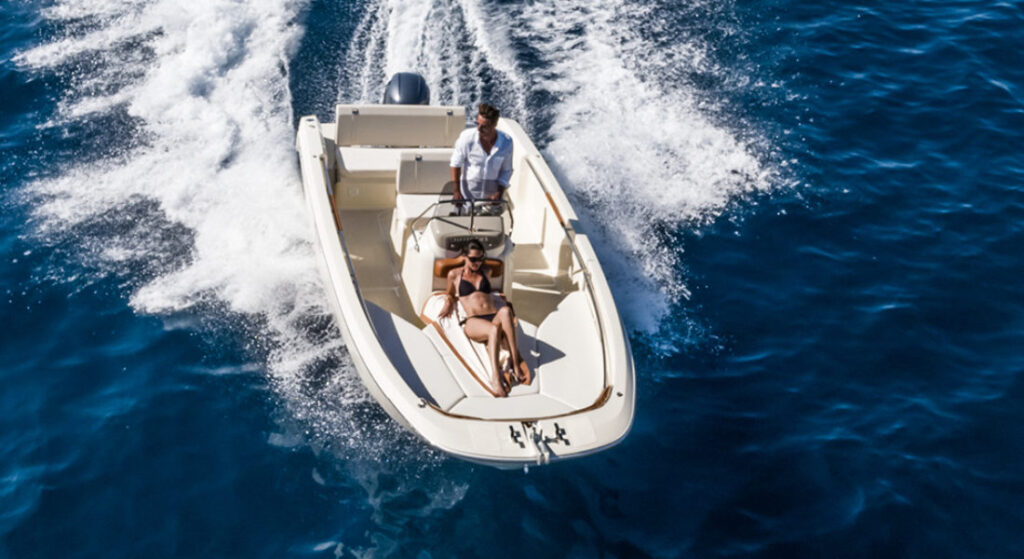 Invictus 190FX (5)