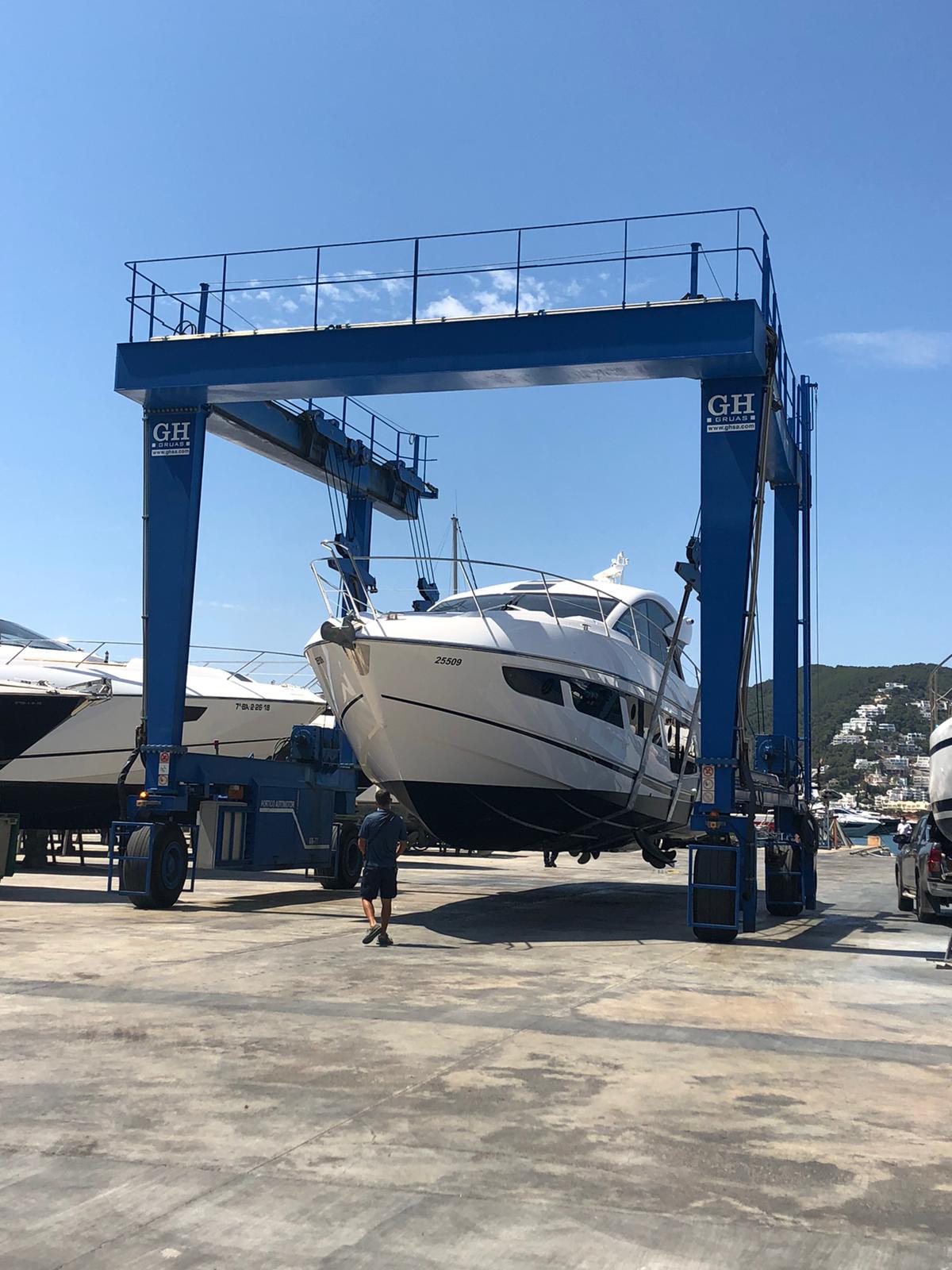 Mantenimiento de un motor fueraborda: aspectos básicos - Ibiza Boat Service