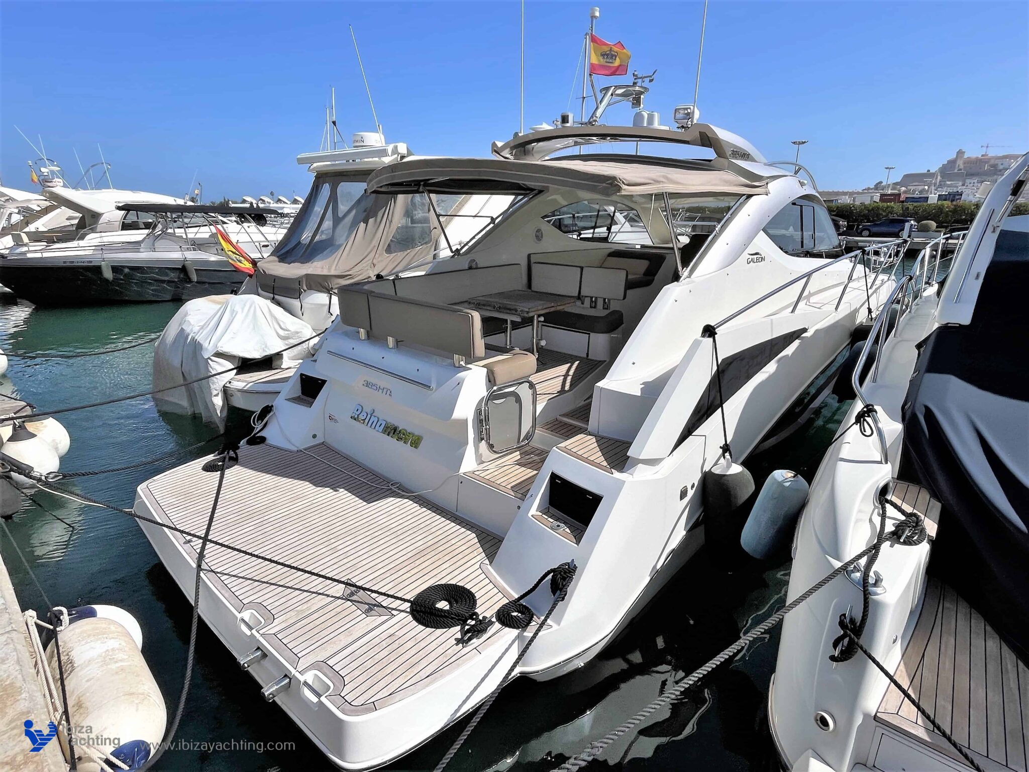 Reinamora - Galeon 385 (3)