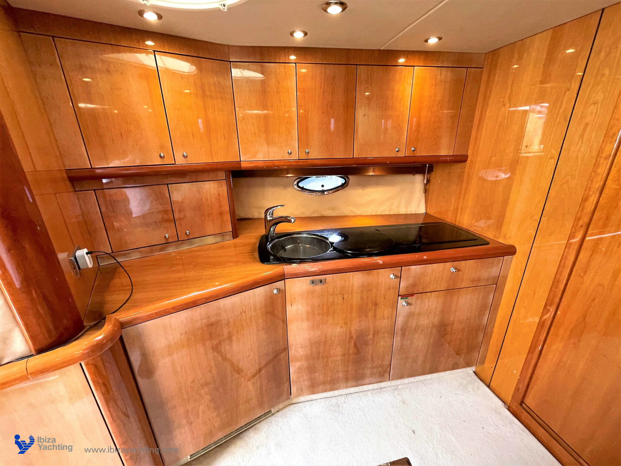 Sunseeker 53 Portofino - YOU CRAZY DIAMOND (17)
