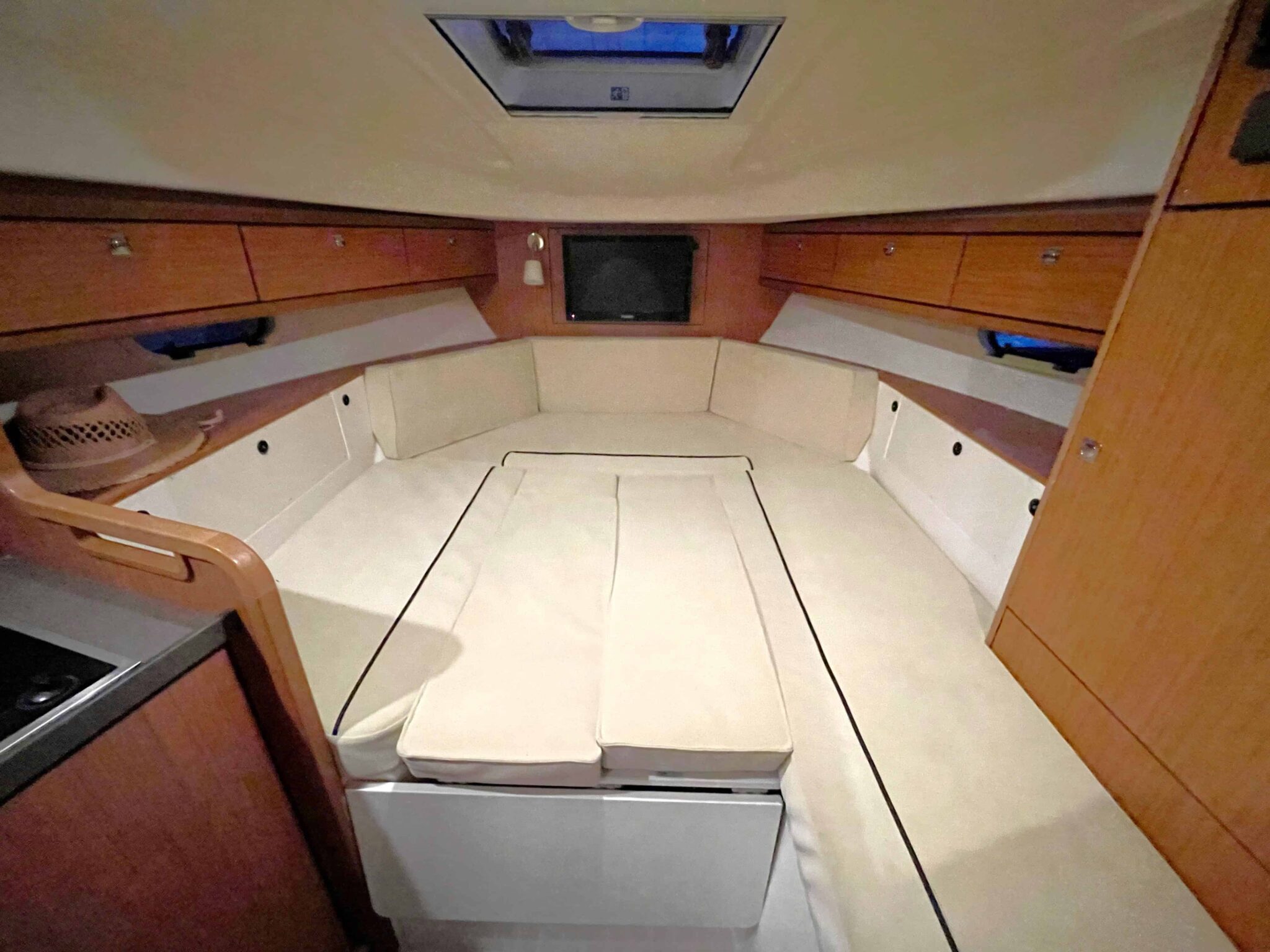 COCAMANI - Bavaria 29 Sport (7)