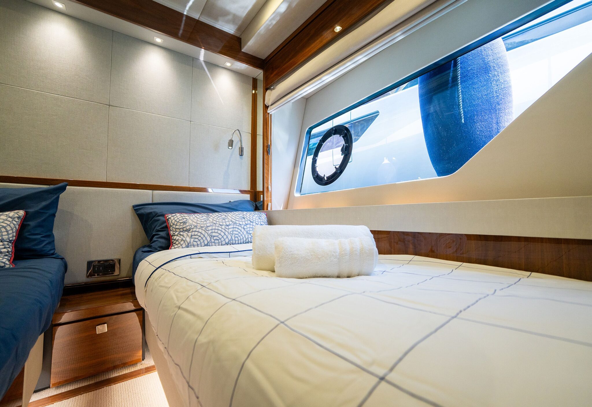 46-twin-guest-cabin