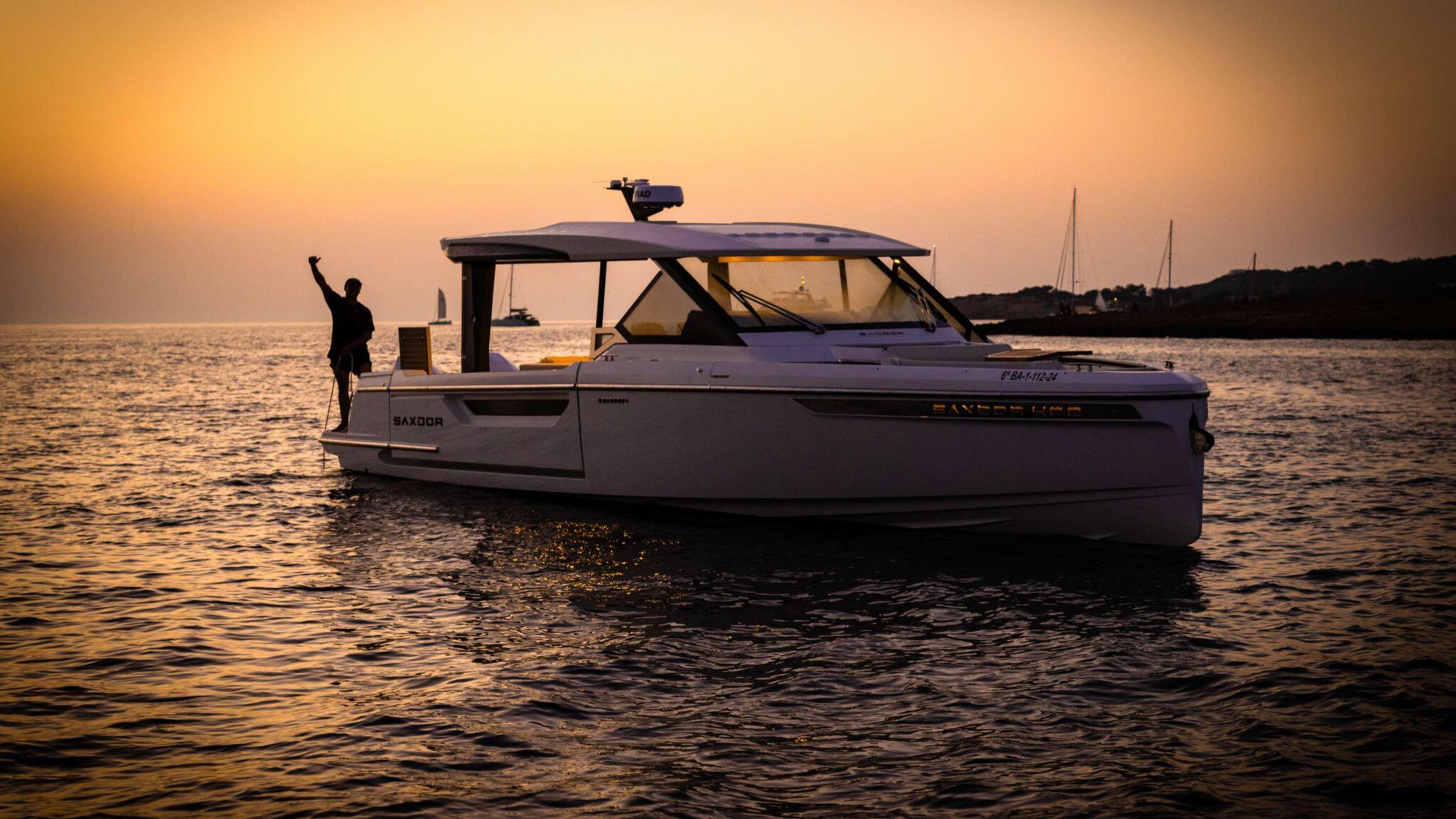 Saxdor 400 GTS Ibiza Charter – Ibiza Yachting