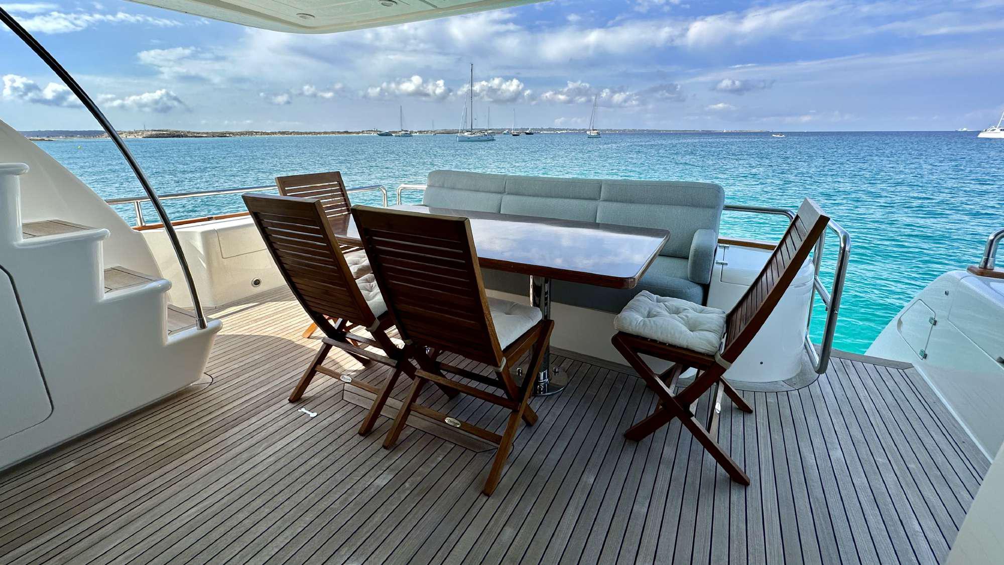 Uniesse Marine 66 Nehesi