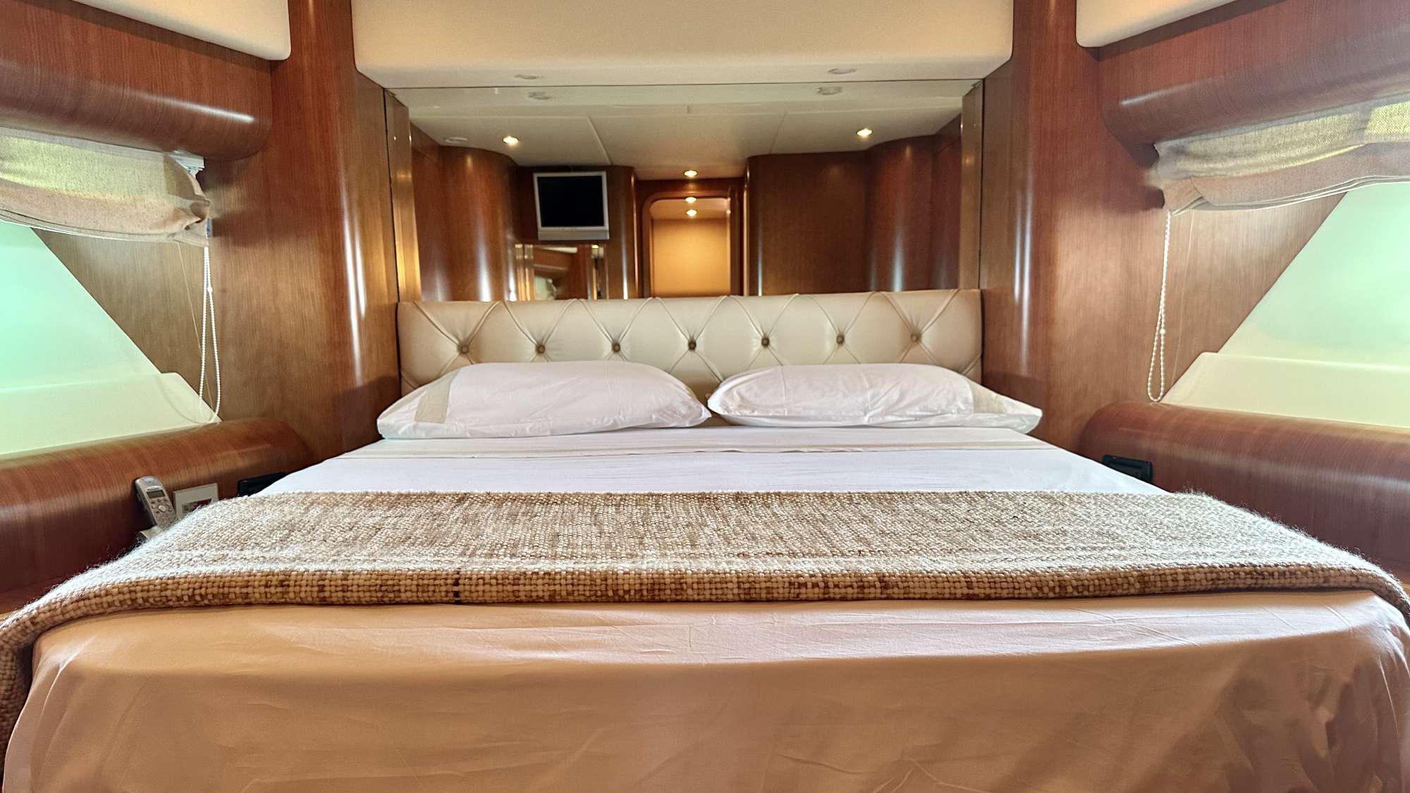 Uniesse Marine 66 Nehesi