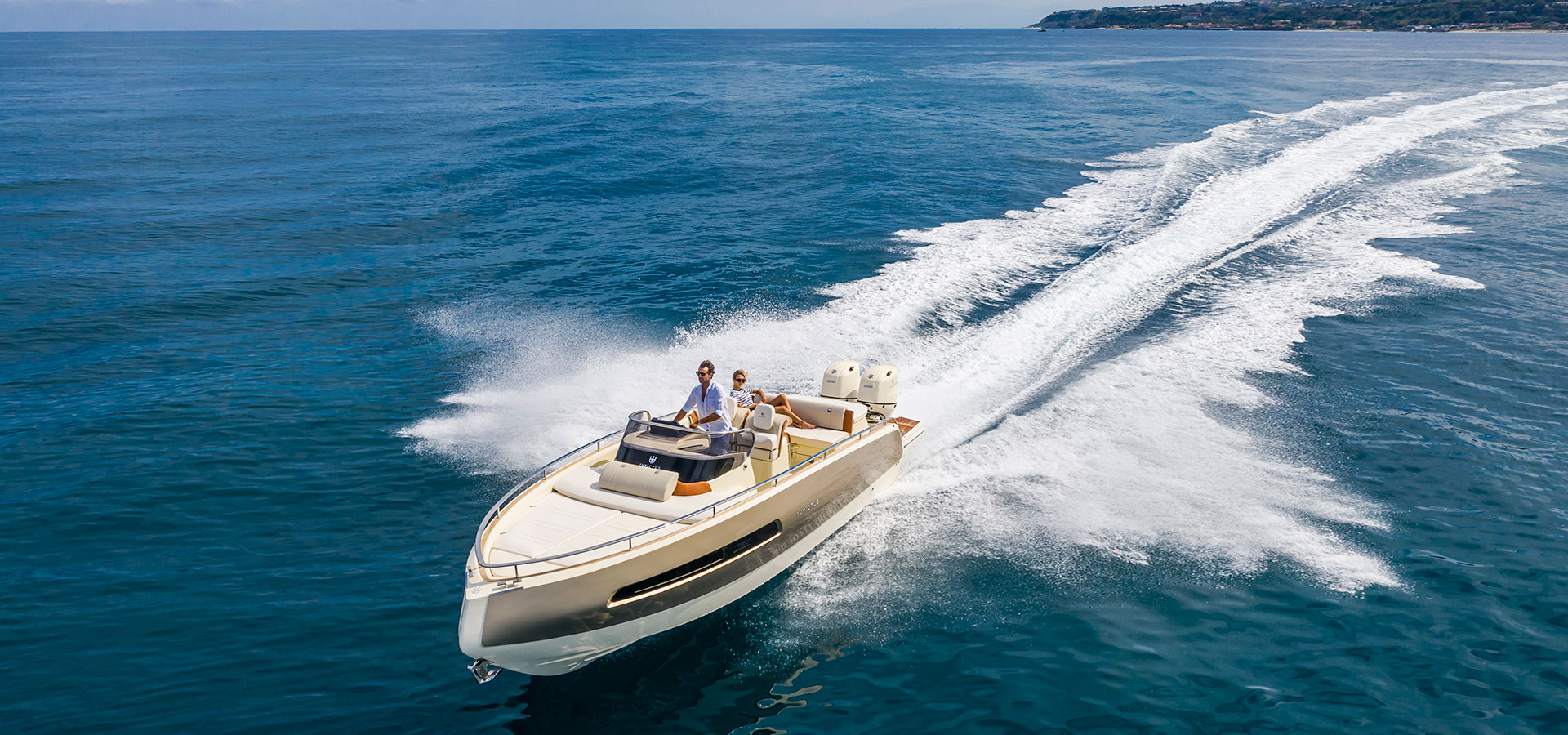 Invictus 280GTS (1)