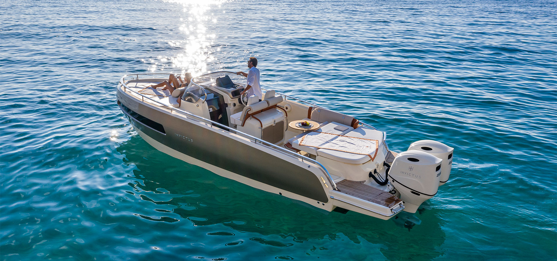 Invictus 280GTS (4)