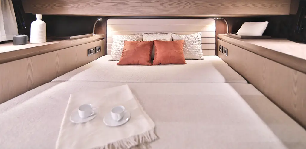 GT320_interior5