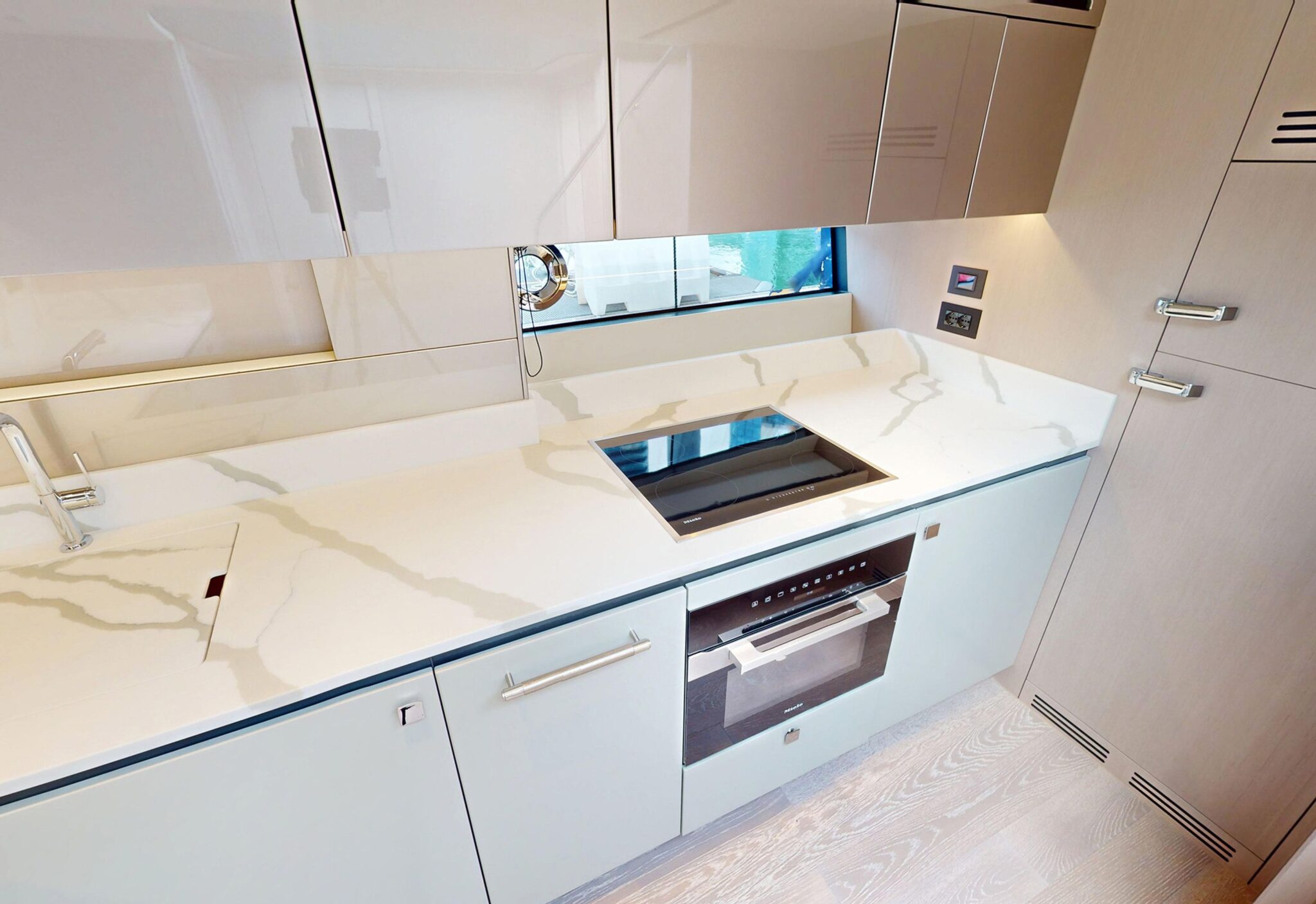17-galley