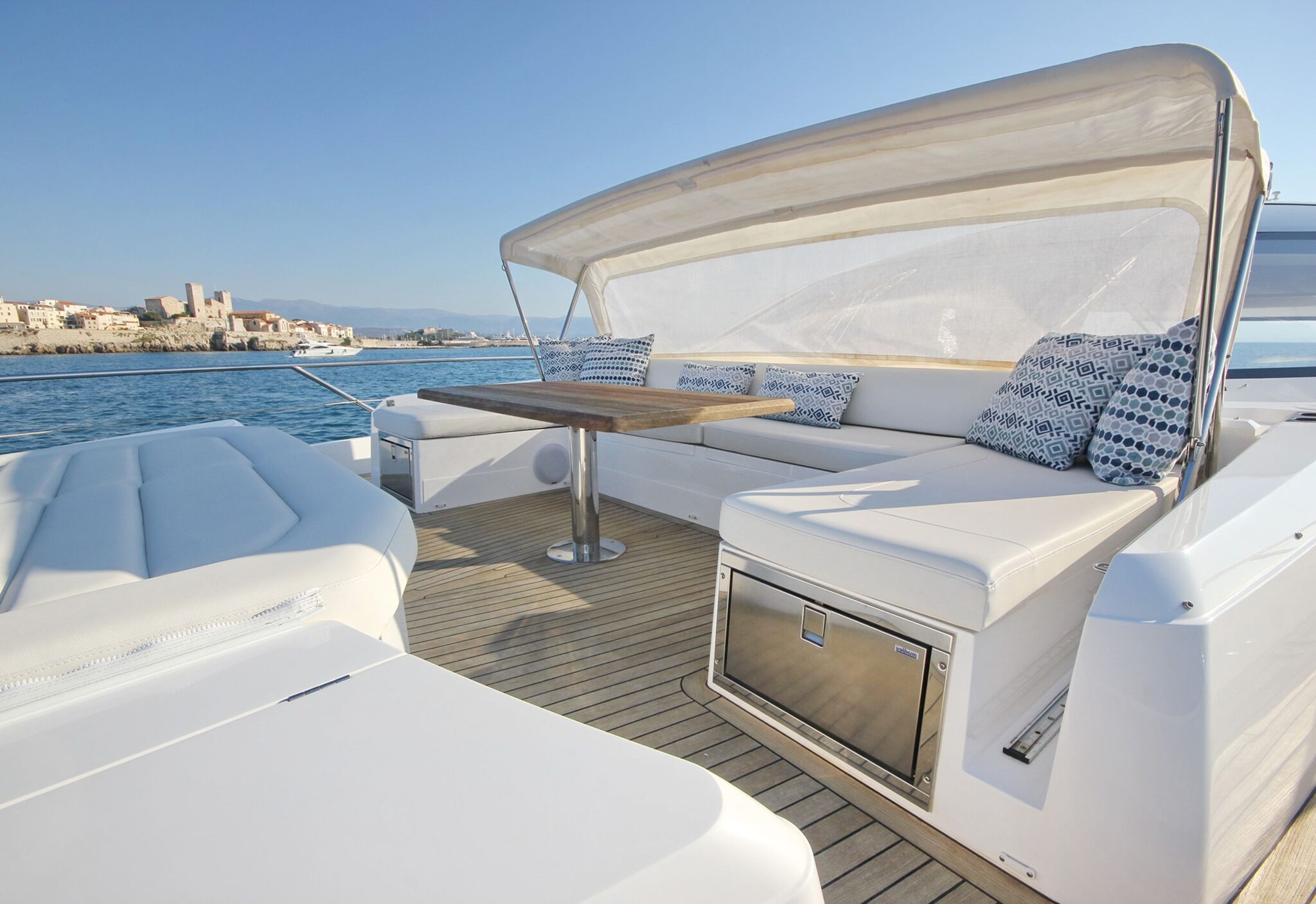 2-foredeck