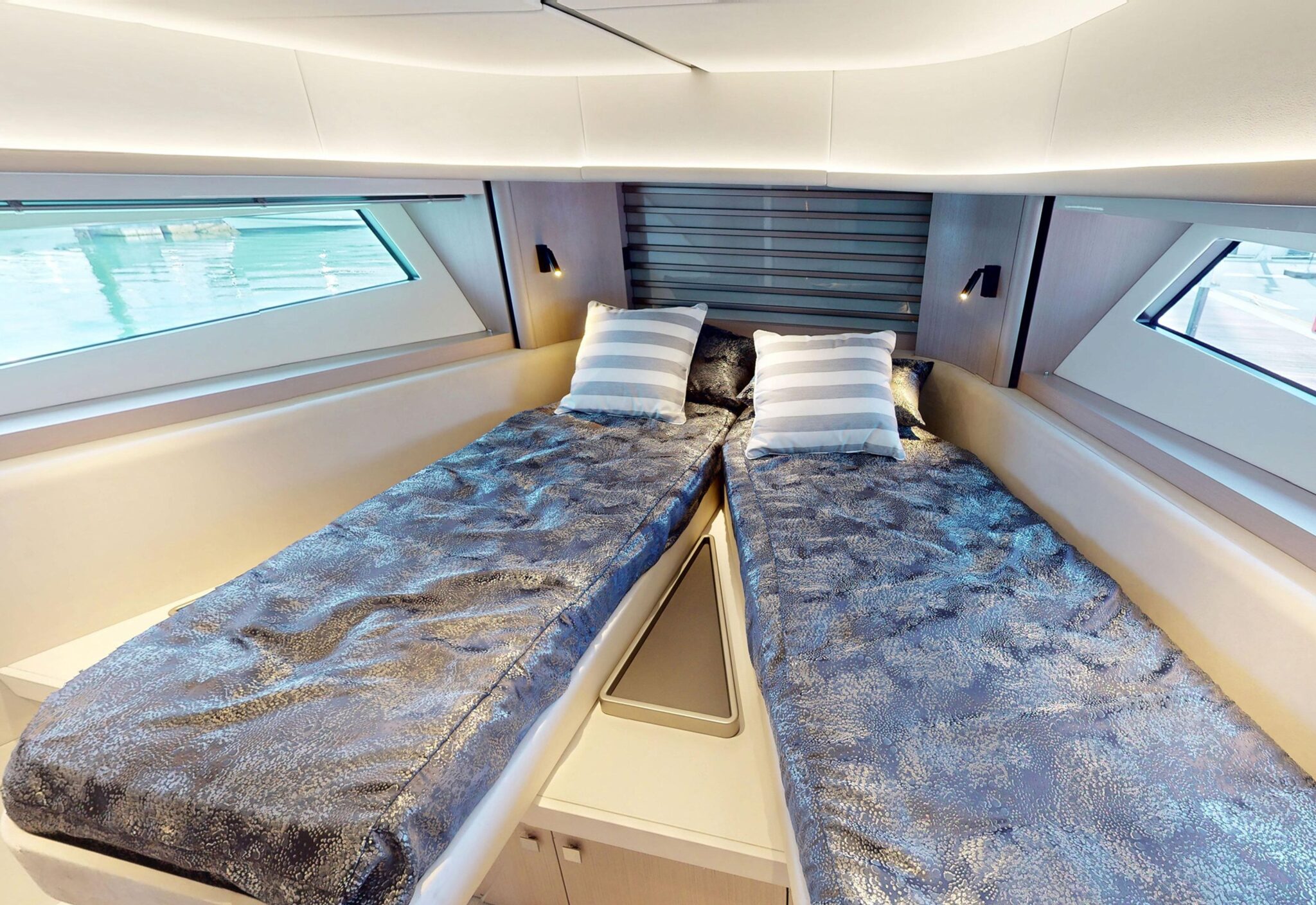 20-twin-cabin