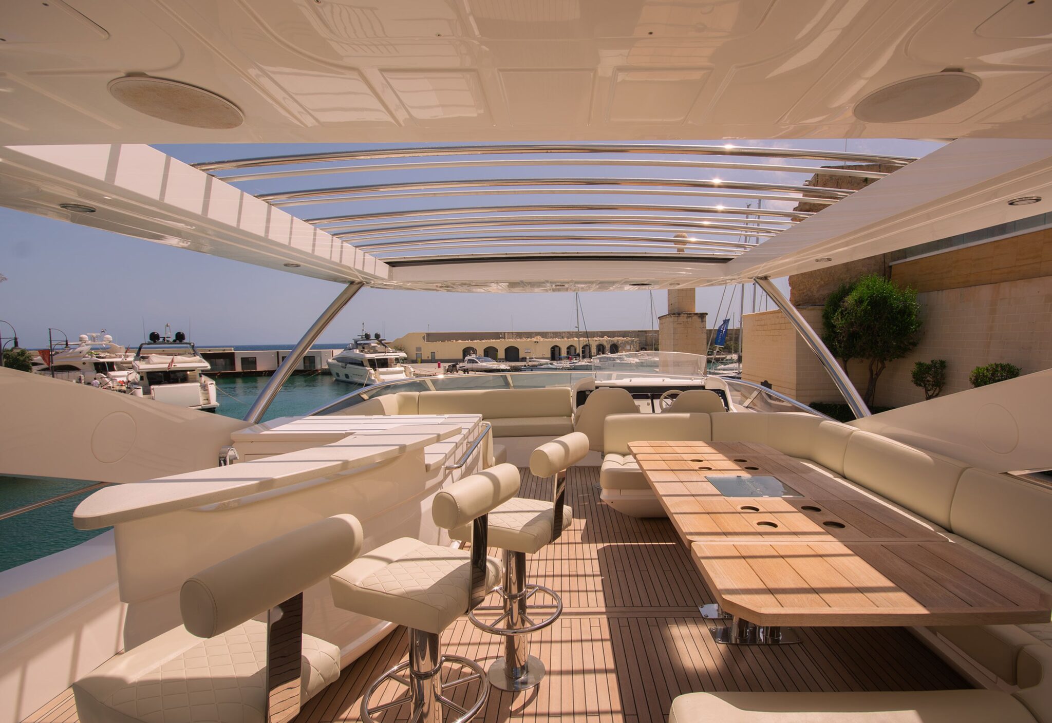 4-flybridge